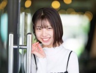 和田彩妃の写真